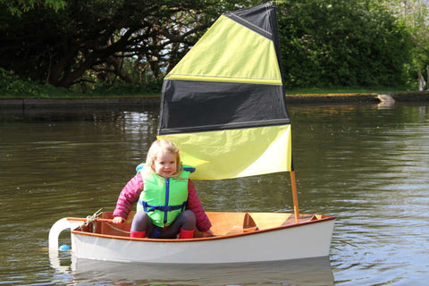 Sail for Kid's Bumblebee Sailboat